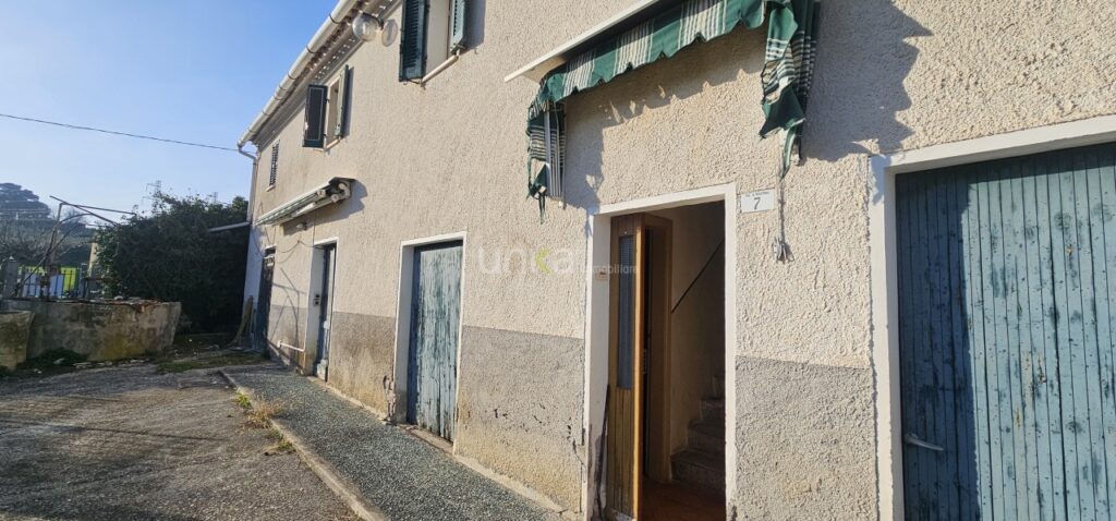 Vendita Indipendente a Monsano – J2480