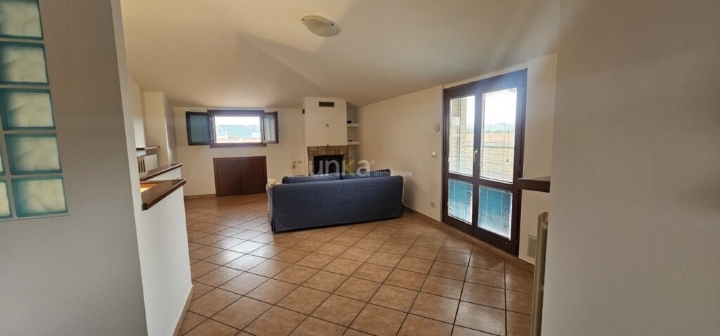 Vendita Appartamento a Jesi – J3077